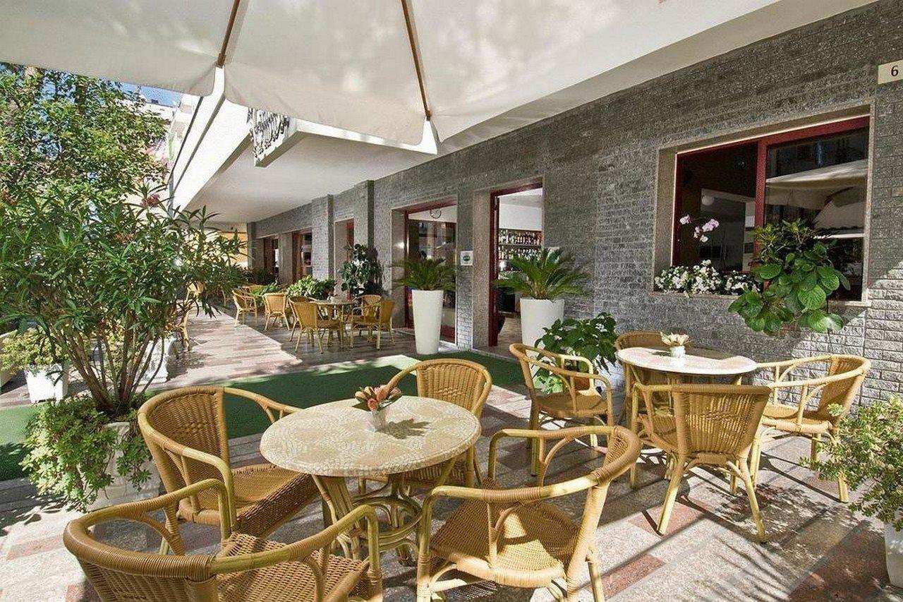 Hotel Capinera Rimini Exteriér fotografie